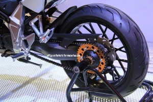 Honda SFA Concept RR Tire.jpg